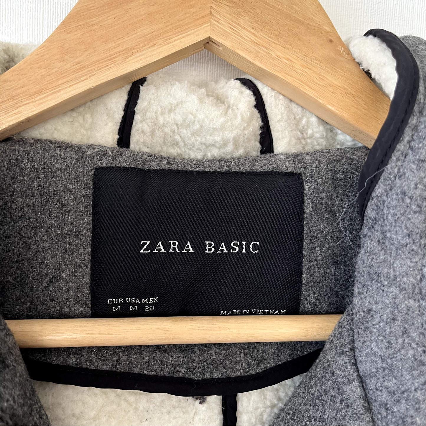 Abrigo Zara