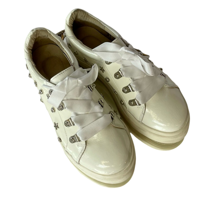 Zapatillas Miss B Charol Blanco
