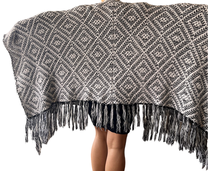 Poncho Umbrale