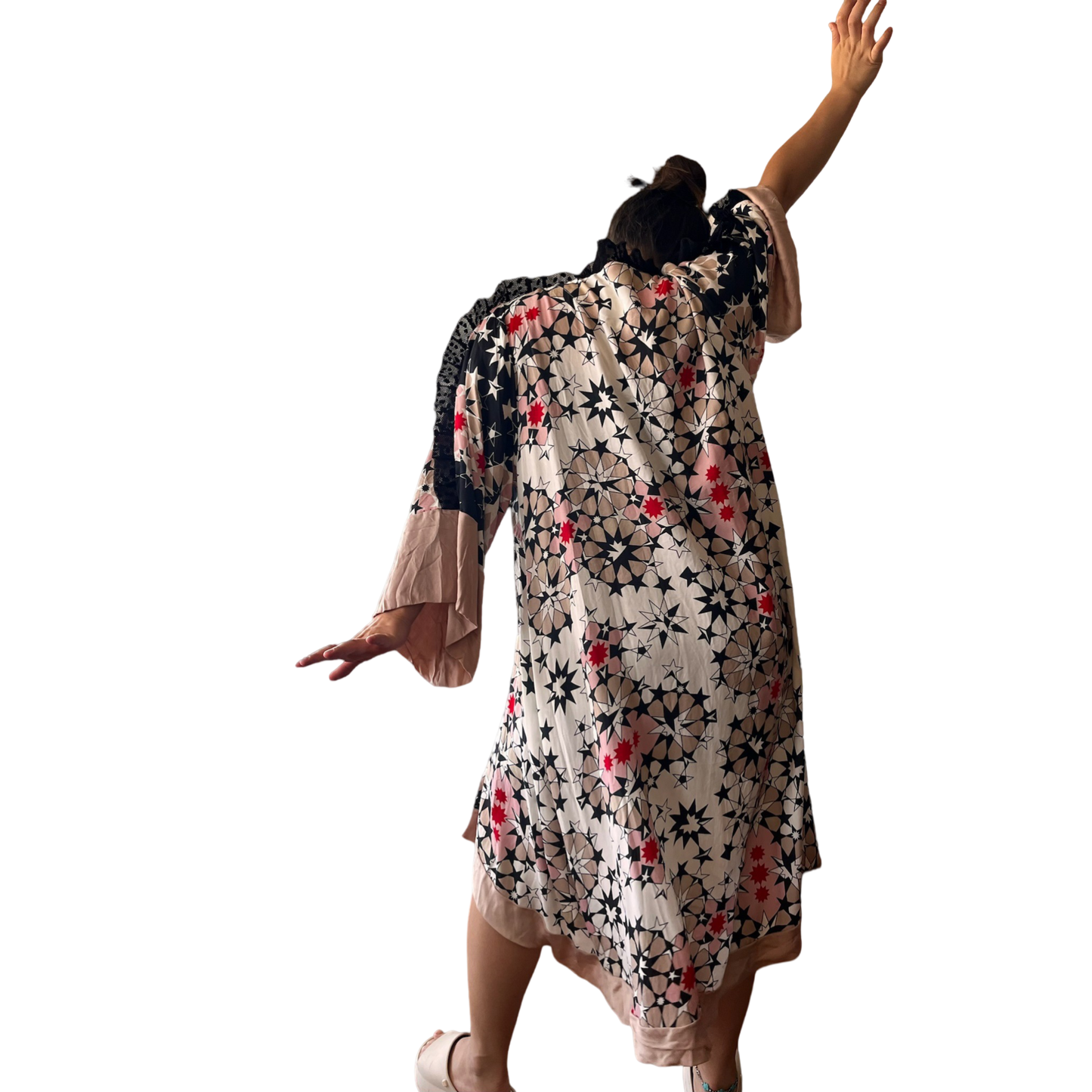 Kimono Alaniz by Karin Coo