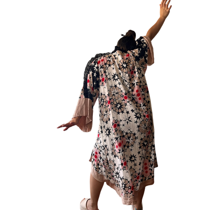 Kimono Alaniz by Karin Coo