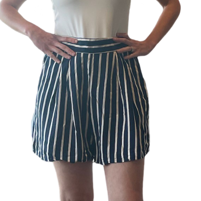 Shorts H y M